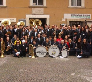 100 snni banda musicale